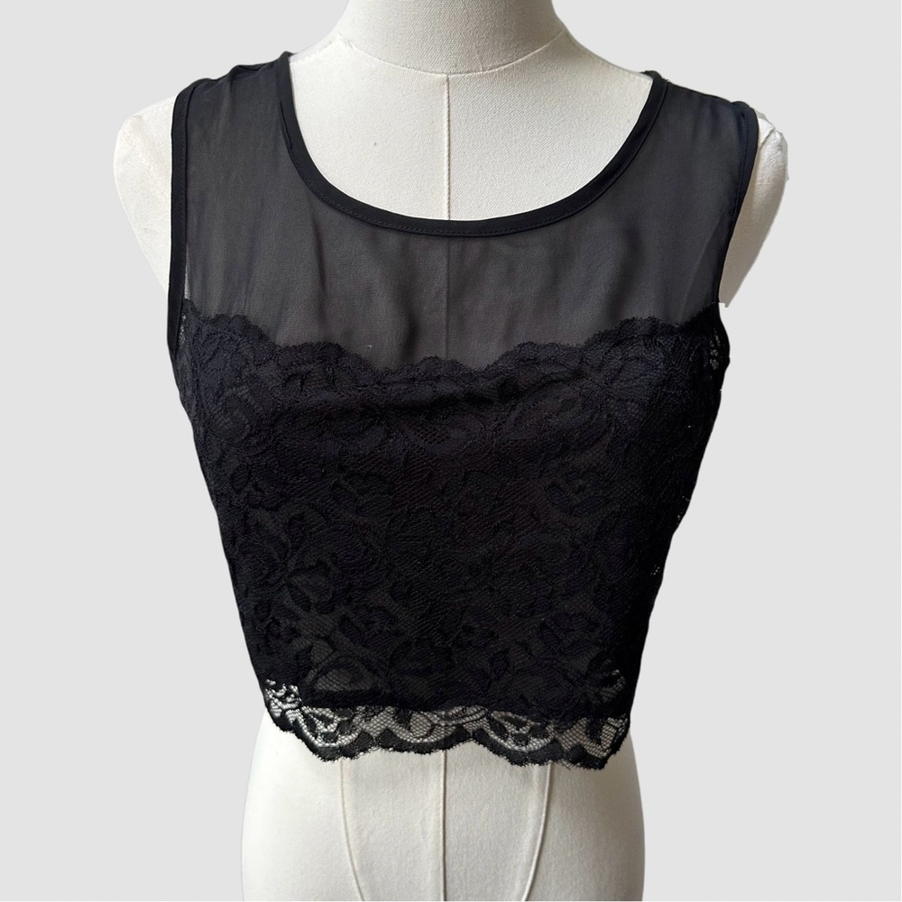 NWT Ali & Kris Sheer Lace Crop Top
